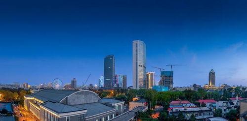 长春楼市最新爆料,揭秘最新房价走势与热门项目盘点 第2张 长春楼市最新爆料,揭秘最新房价走势与热门项目盘点 第2张